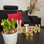 Souterrainwohnung Im Gruenen *