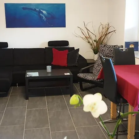 Apartment Souterrainwohnung Im Gruenen Witten