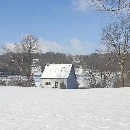 Souterrainwohnung Im Gruenen Διαμέρισμα Witten