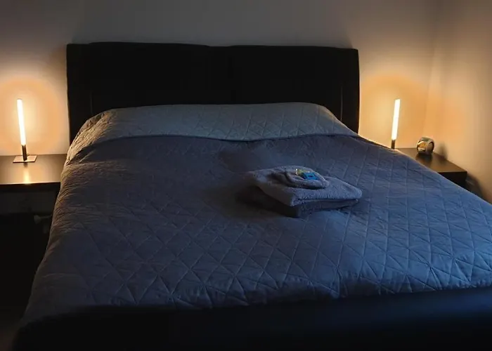 Souterrainwohnung Im Gruenen Lejlighed *