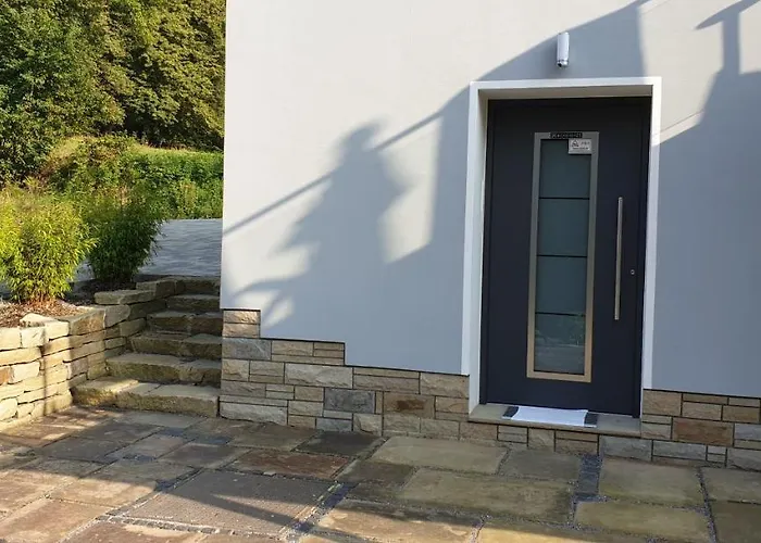 Souterrainwohnung Im Gruenen