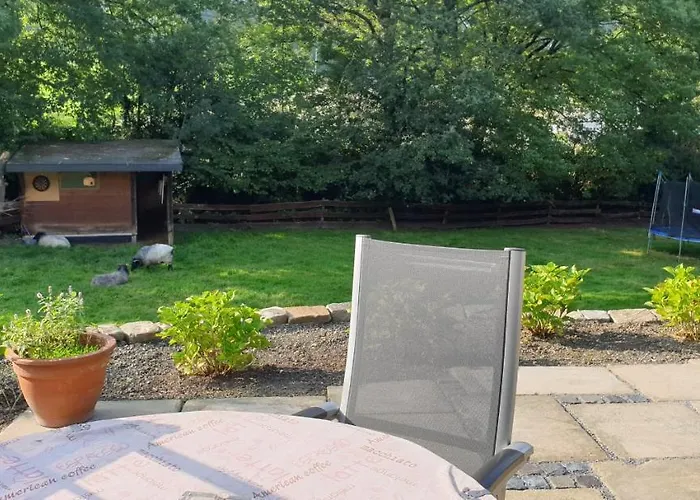 Souterrainwohnung Im Gruenen